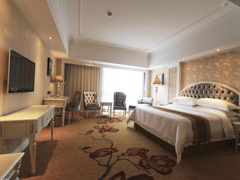 Vienna International Hotel Jieyang People'S Avenue Εξωτερικό φωτογραφία