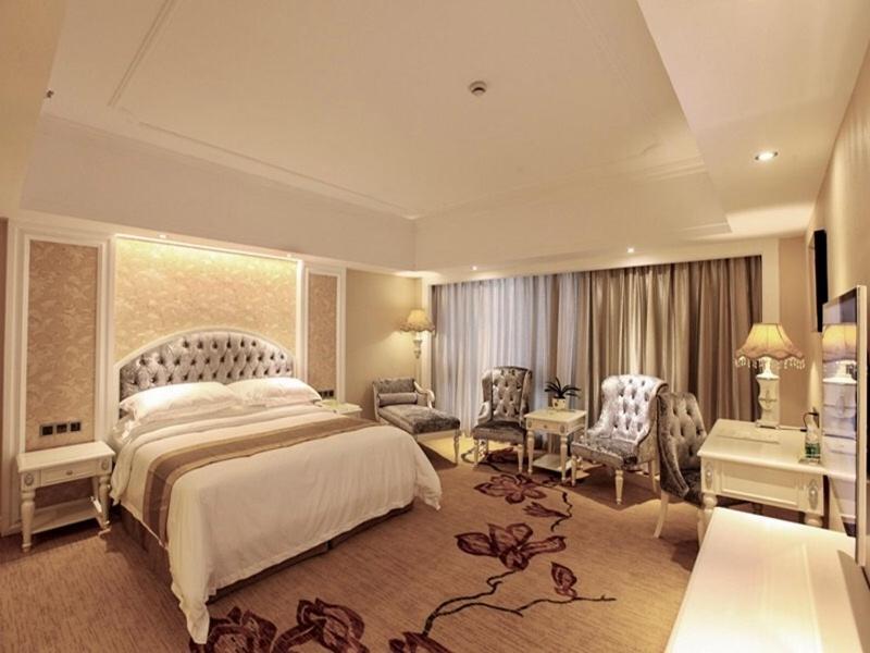 Vienna International Hotel Jieyang People'S Avenue Εξωτερικό φωτογραφία